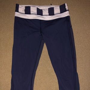 Rare Blue lulu lemon leggings with designed band